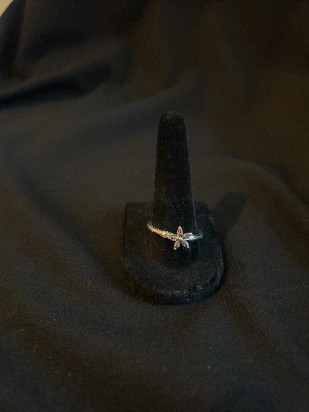 Silver Pink Flower Ring - Elegant Floral Design